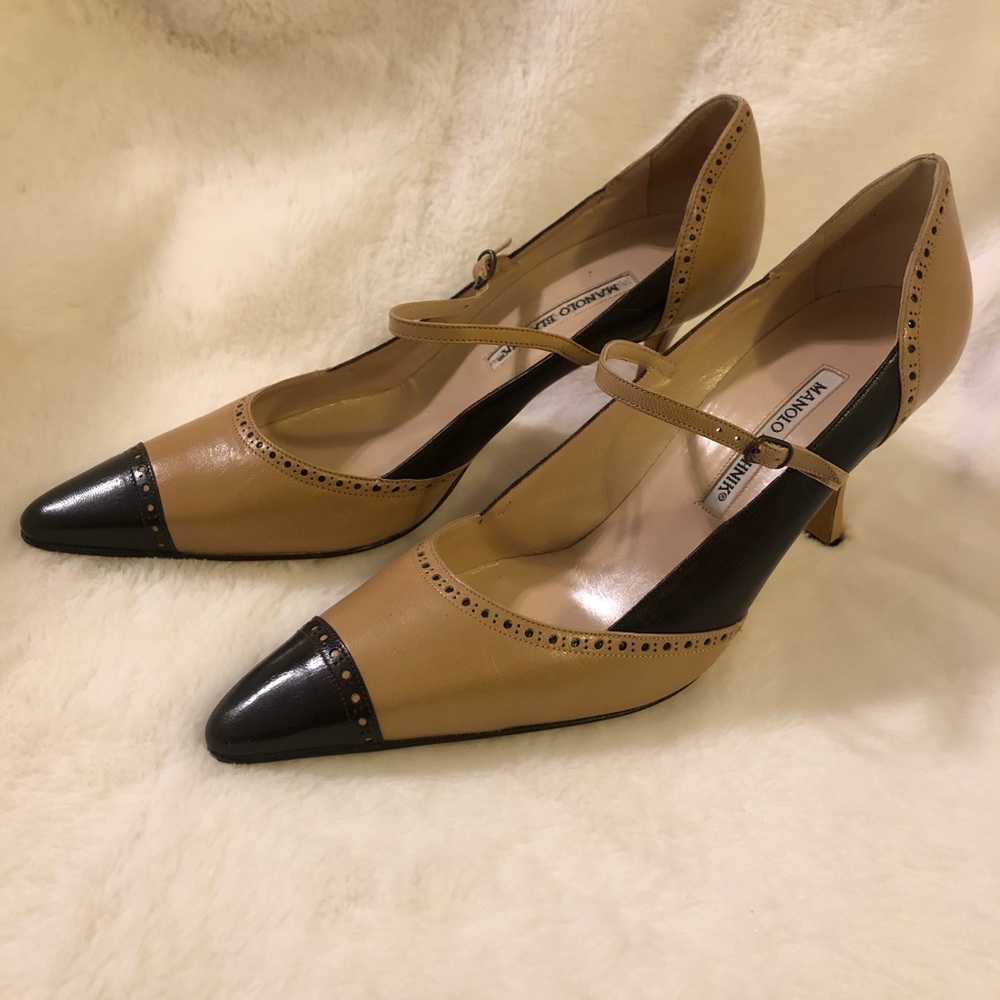 Manolo Blahnik Tan and Brown Captoe Heels 39.5 9.5